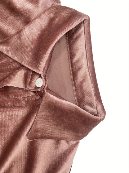 Femke | Blouse with Double Pockets and Button Closure