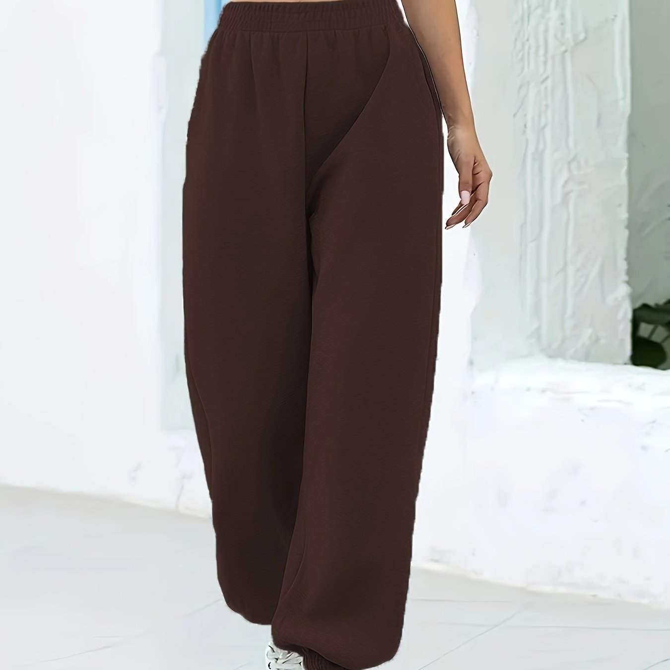 Femke | Plain Elasticated High-Waisted Joggers