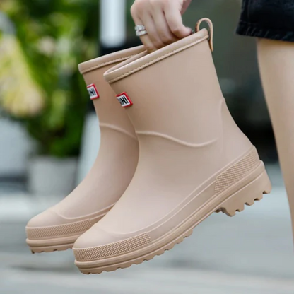 Floor | Trendy waterproof ladies' rain boots