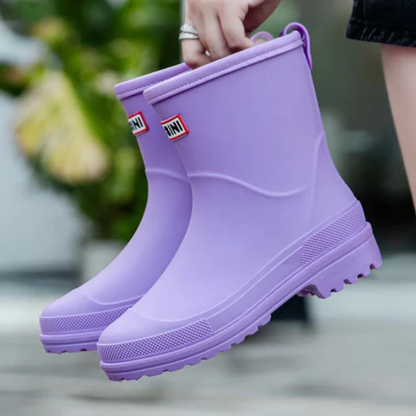 Floor | Trendy waterproof ladies' rain boots