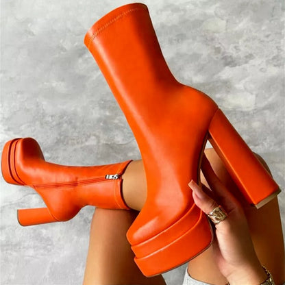Isa | Flat Ankle Boots