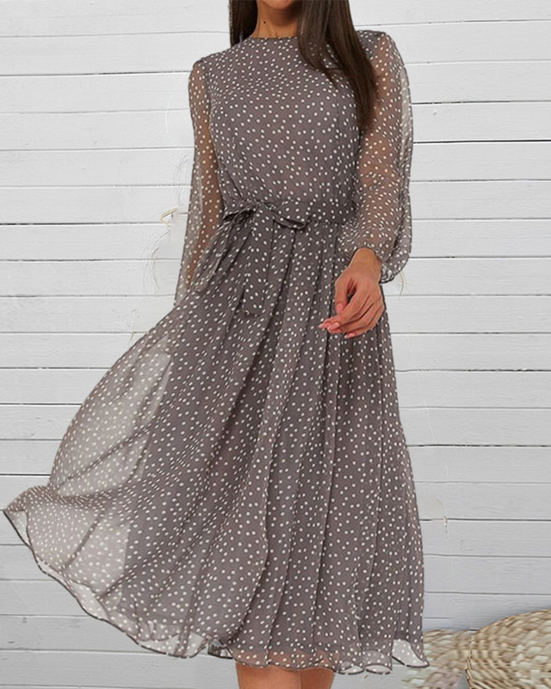Isabelle | Elegant loose dress with dots