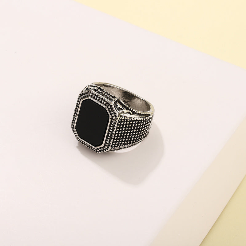 Jeroen | Black Ring with Rhinestones