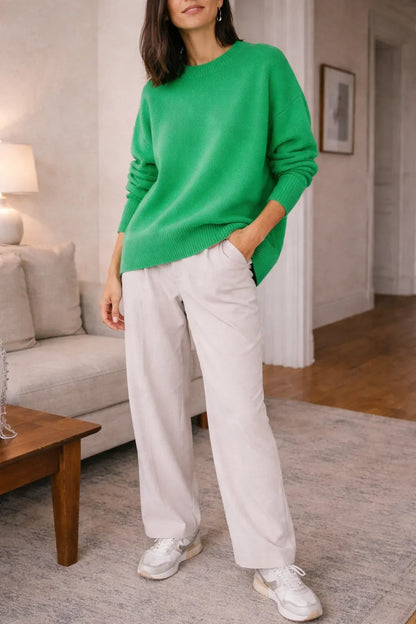 Relaxed jumper with long sleeves