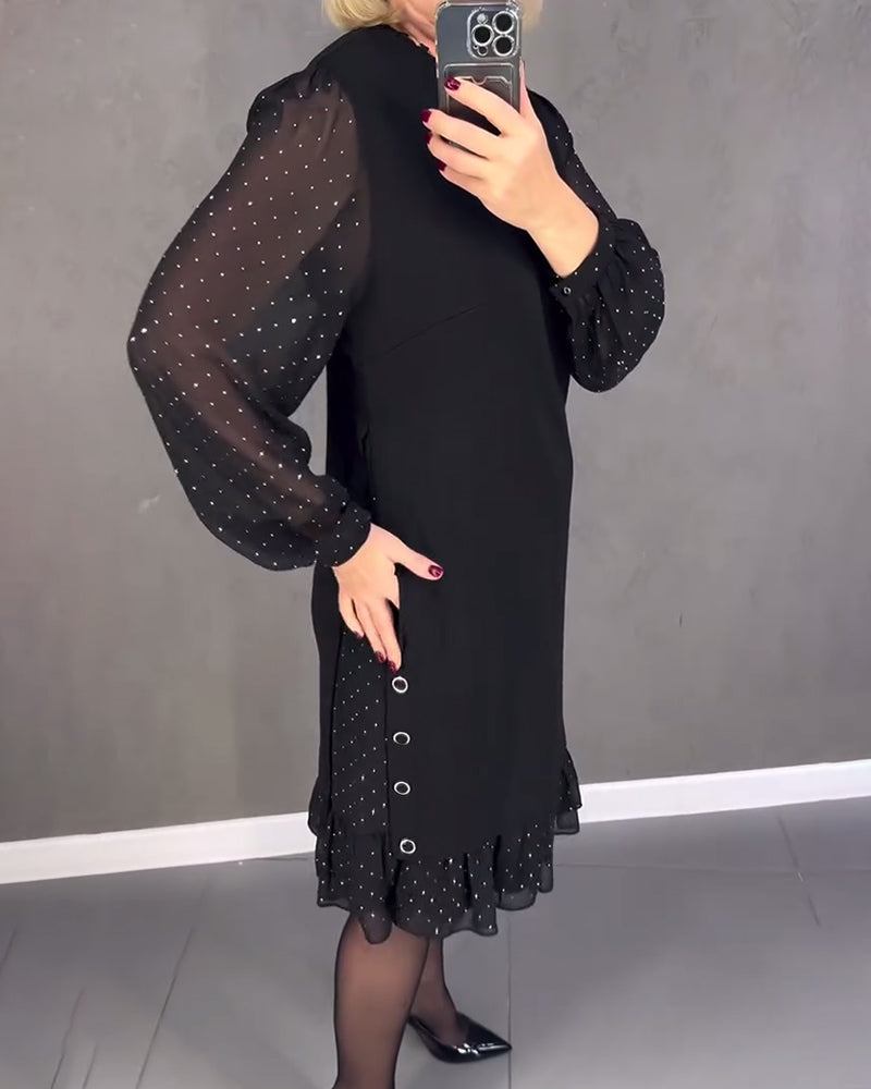 Long-sleeved elegant dress with polka dots