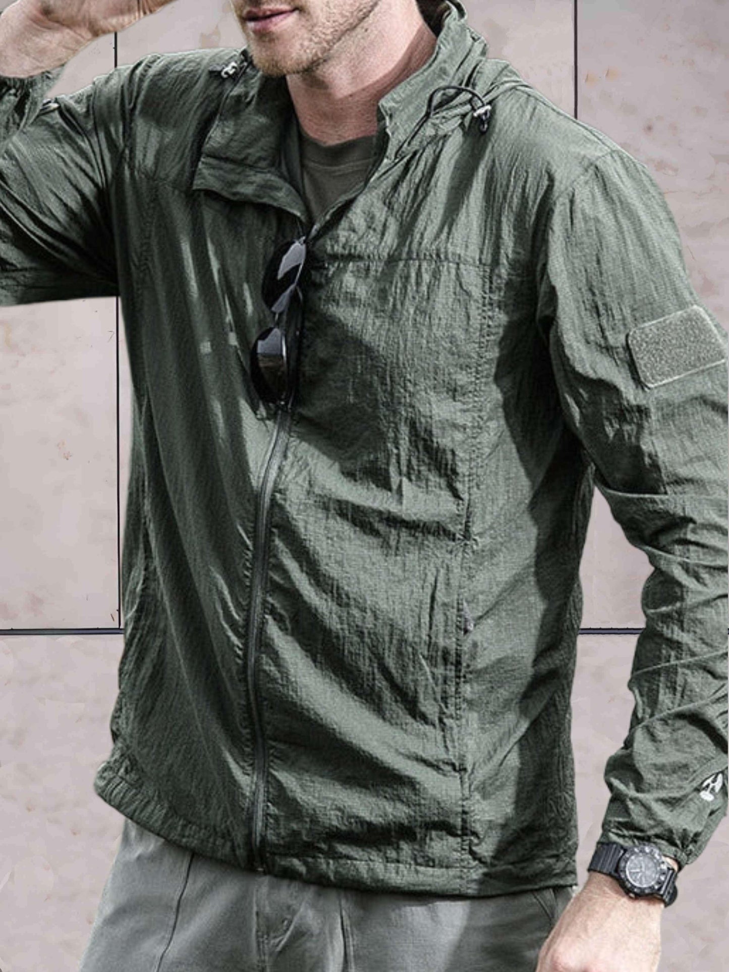 Liam | Lightweight Waterproof Jacket with Hood and Zip