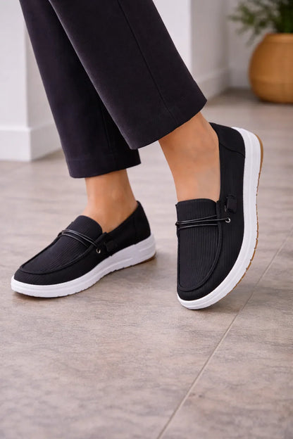 Loafers with Platform and Ribbed Texture