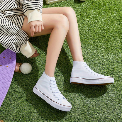 Lotte | Casual canvas sneakers in solid colour with rubber sole