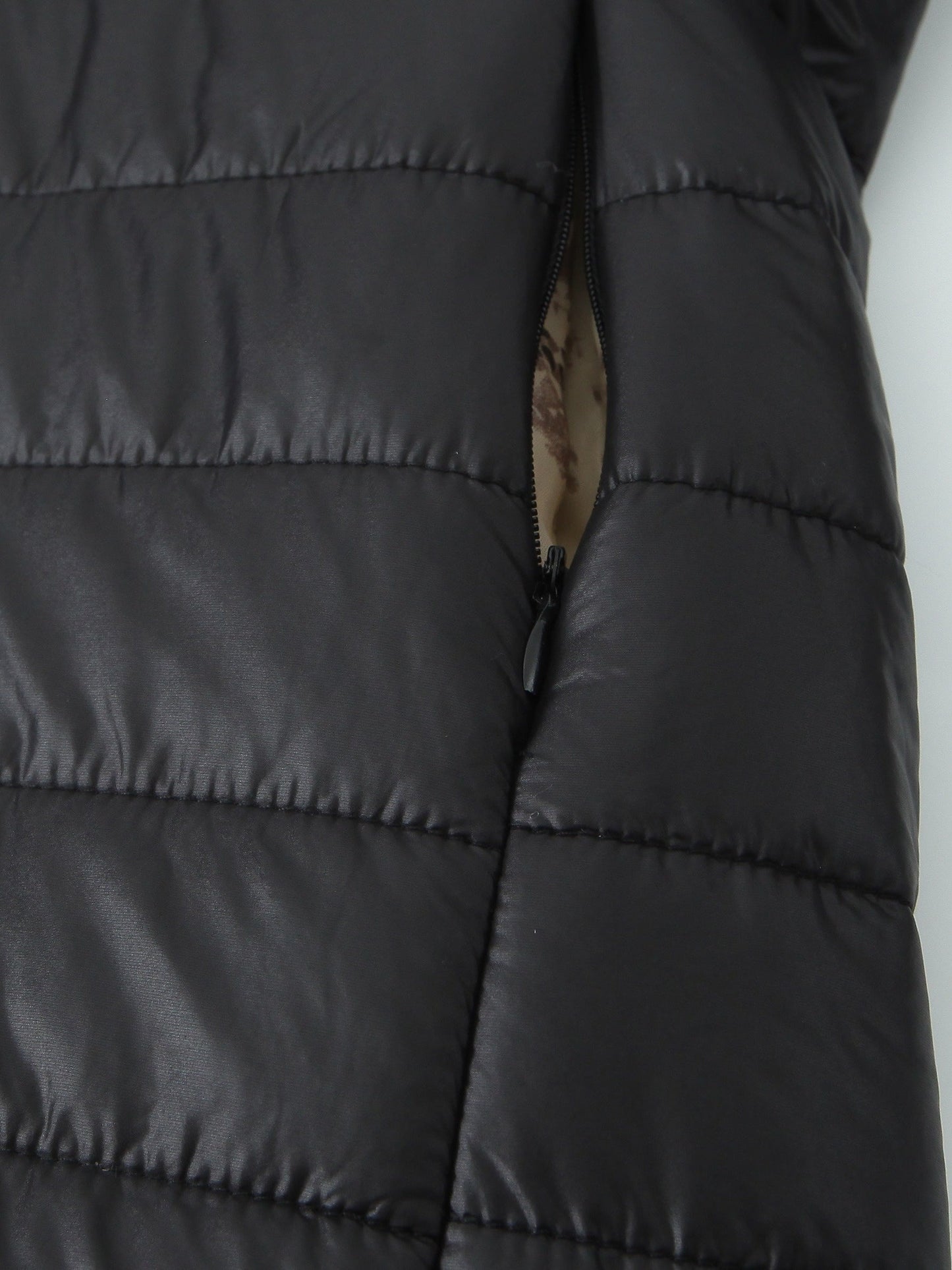 Lotte | Padded ladies' cape in solid colour