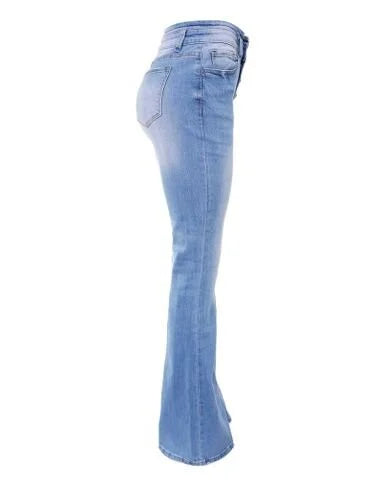 Lotte | High-Waisted Jeans in Style