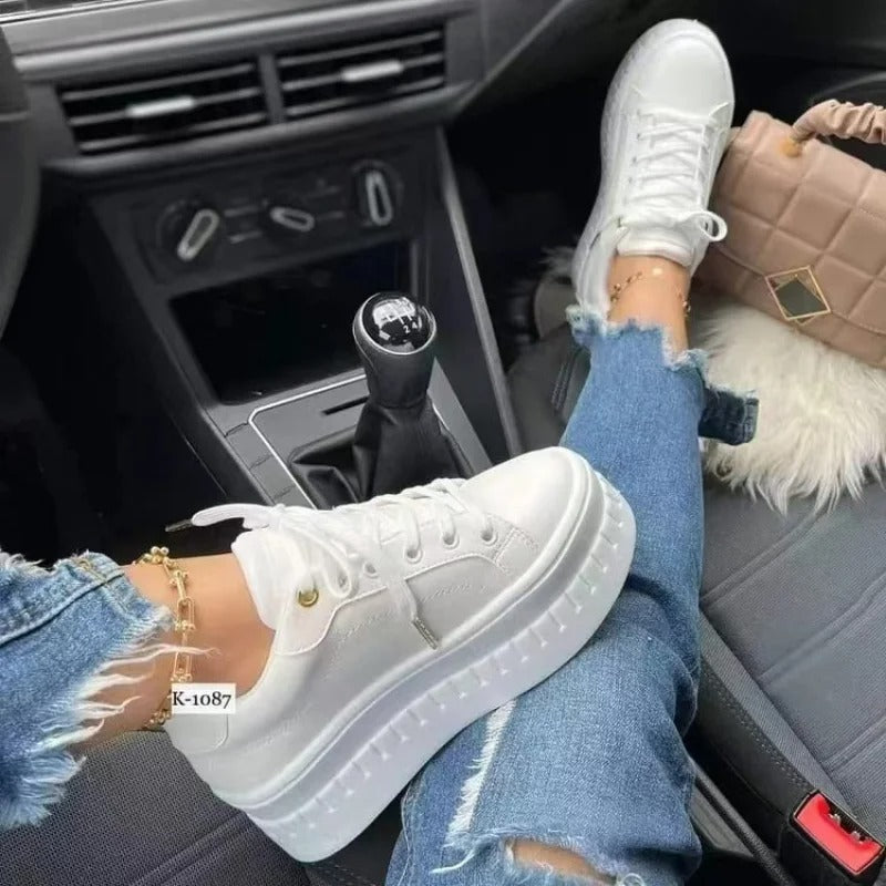 Lotte | Stylish Rubber Sneakers