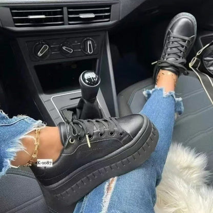 Lotte | Stylish Rubber Sneakers
