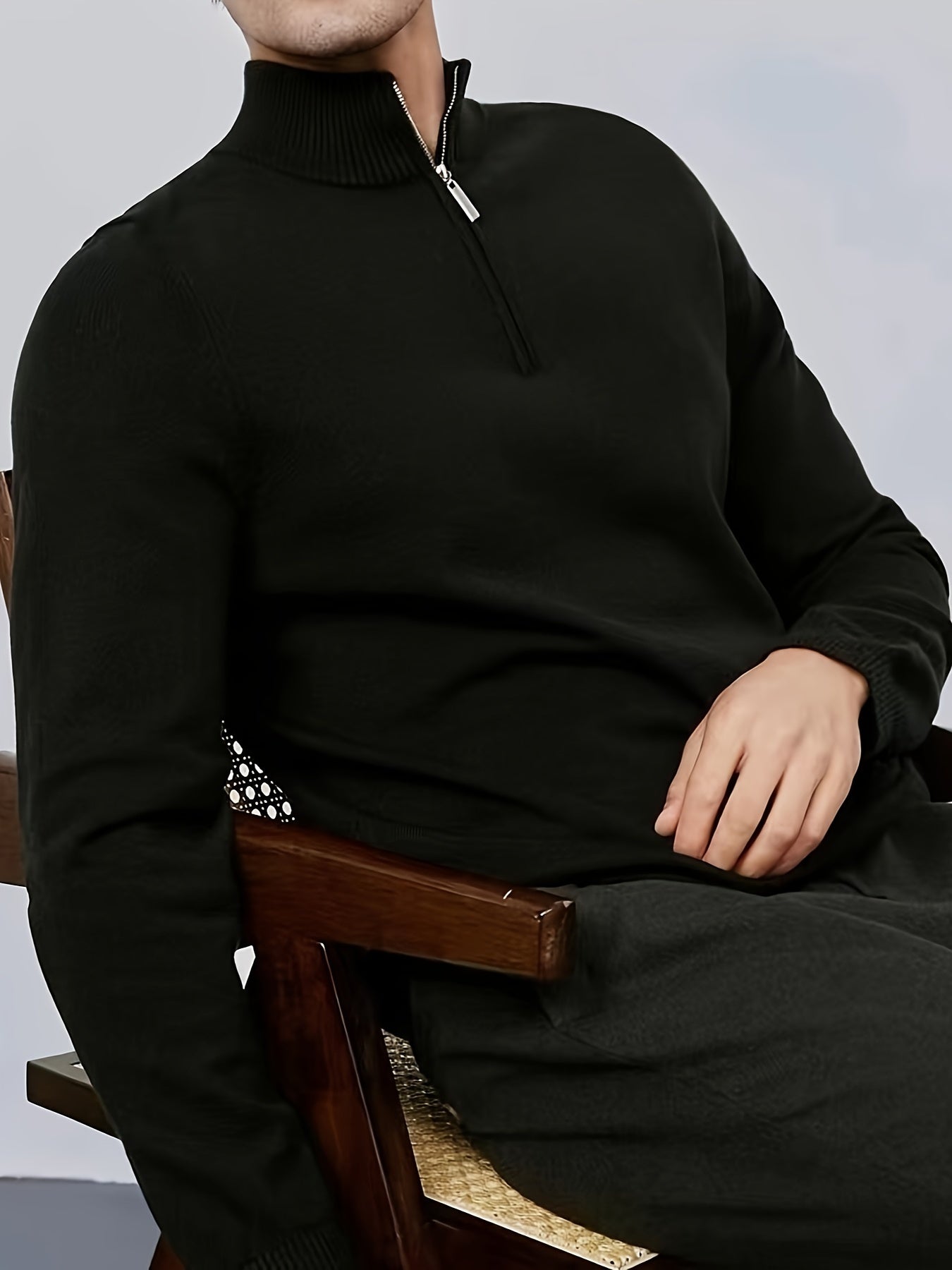 Luuk | Casual men's jumper with half zip and collar