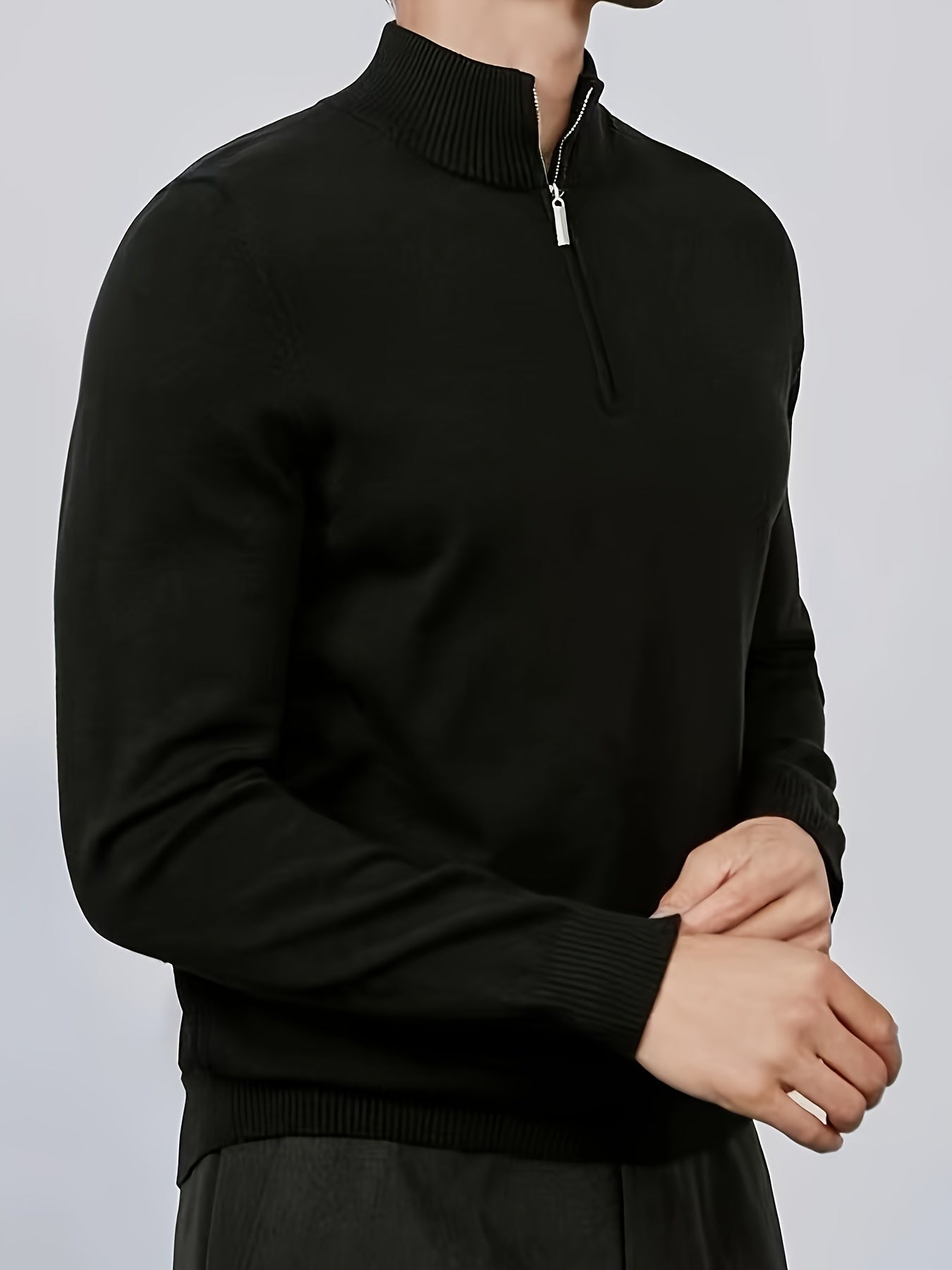 Luuk | Casual men's jumper with half zip and collar
