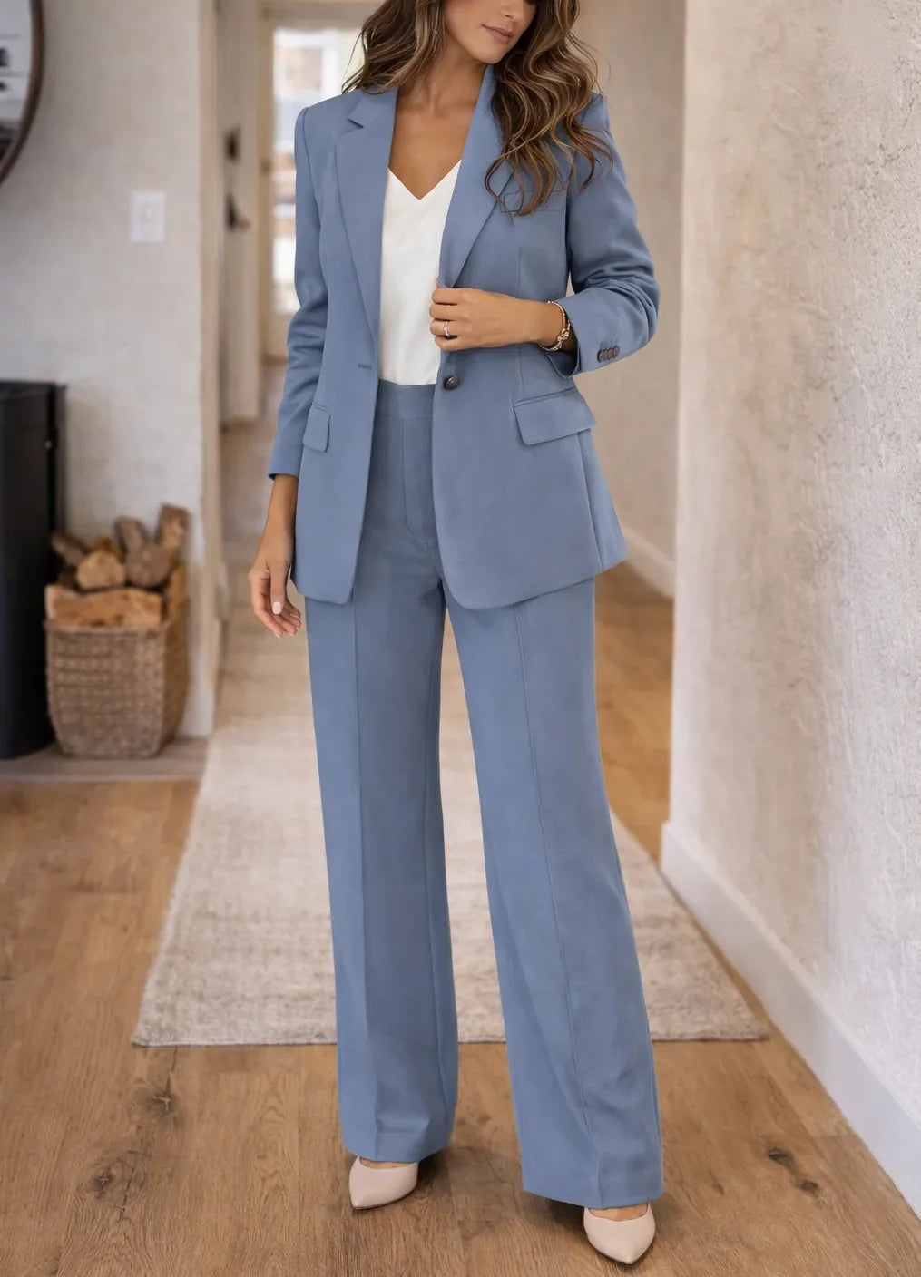 Ladies' suit with wide trousers