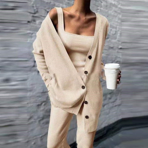 Marlotte | Three-Piece Comfortable Warm Women's Jogging Set