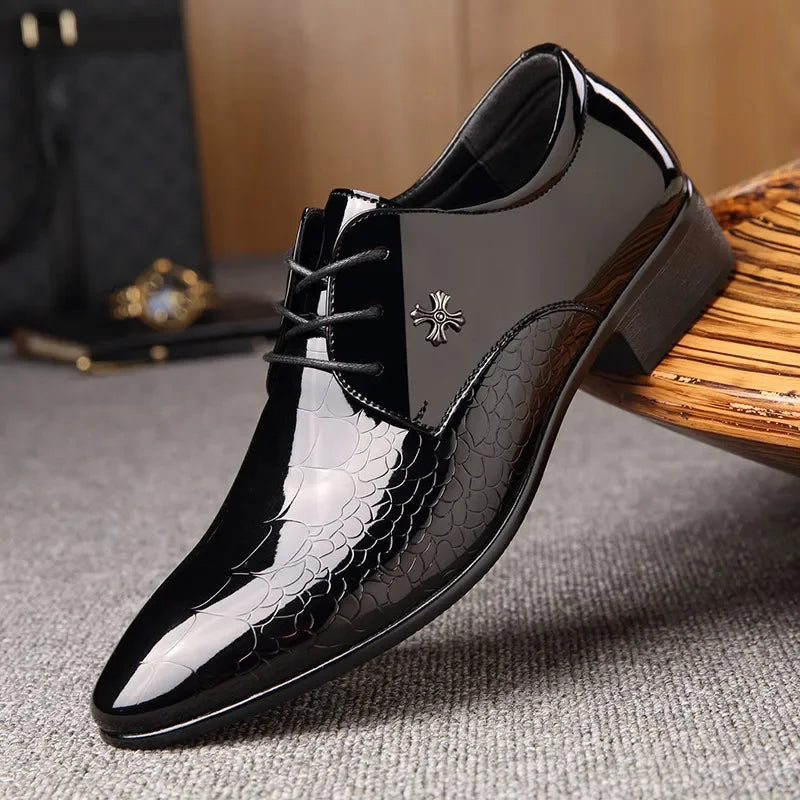 Matthijs | Large Formal Patent Leather Shoes