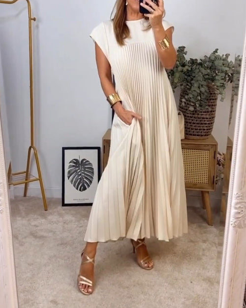 Sleeveless Pleated Simple Solid Colour Dress
