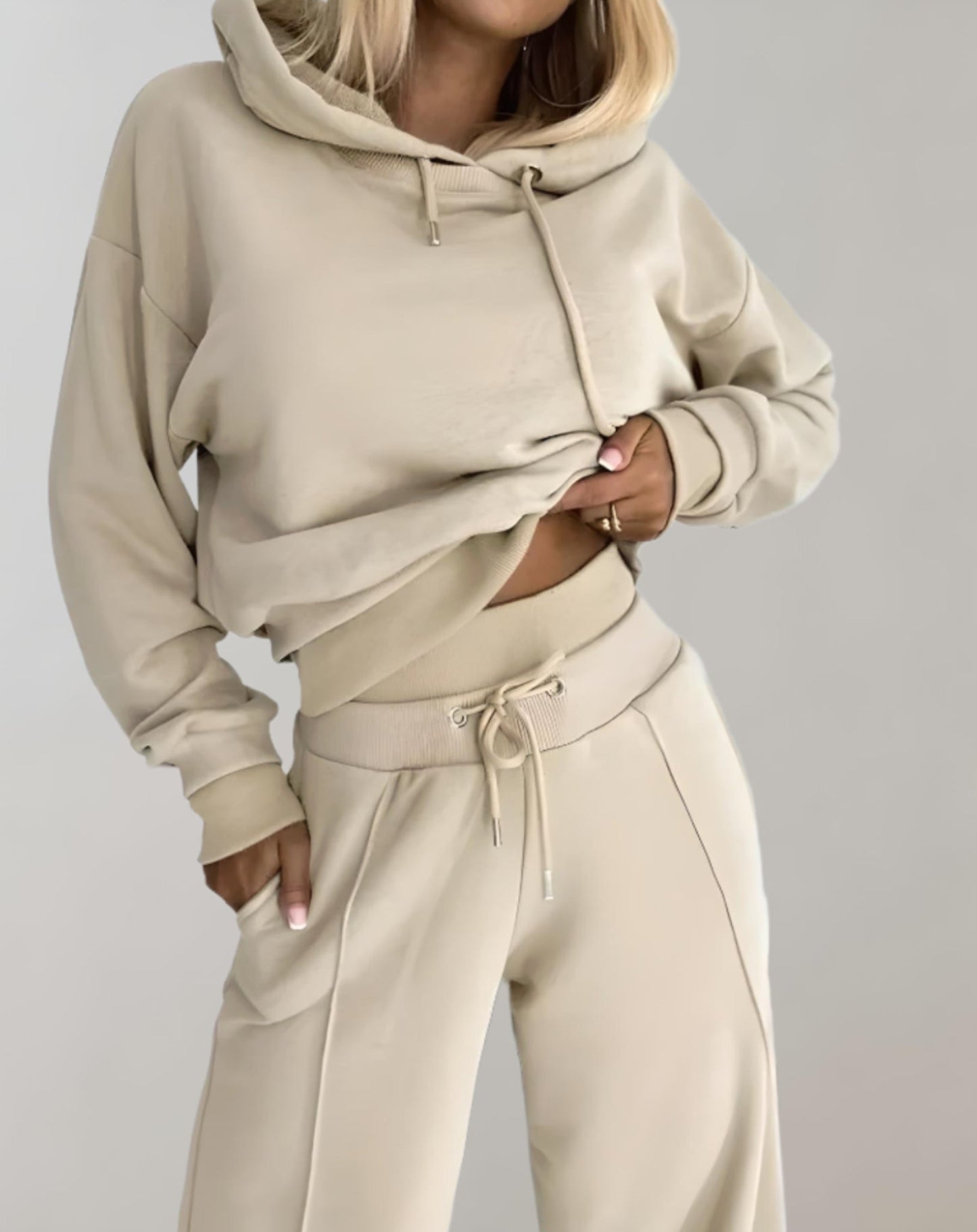 Nina | 2-piece set: hoodie and wide-leg trousers