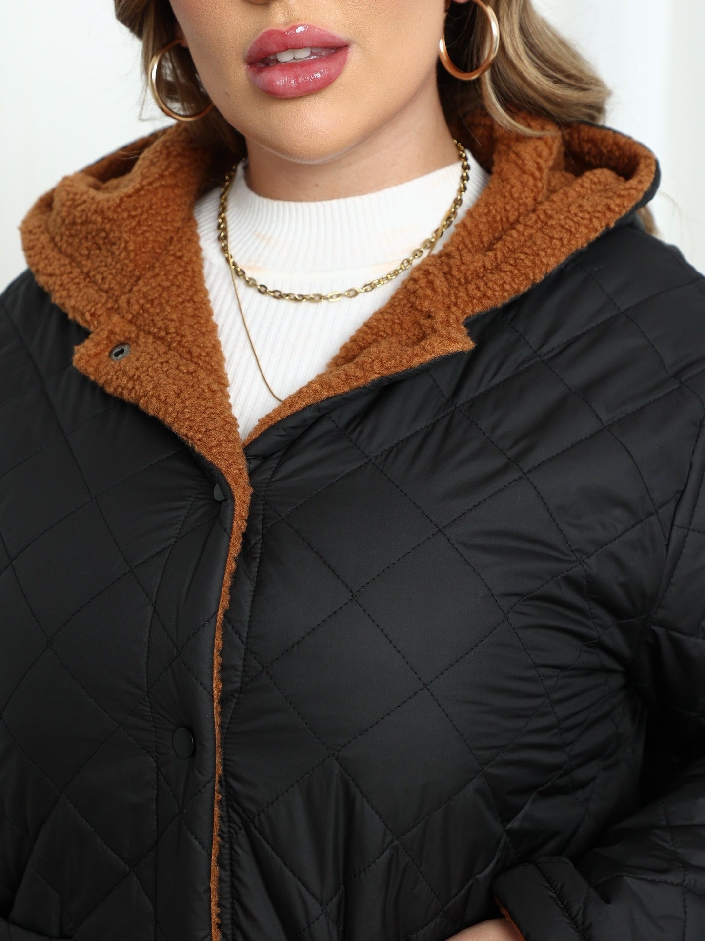 Nina | Plus size plush-lined hooded quilted jacket