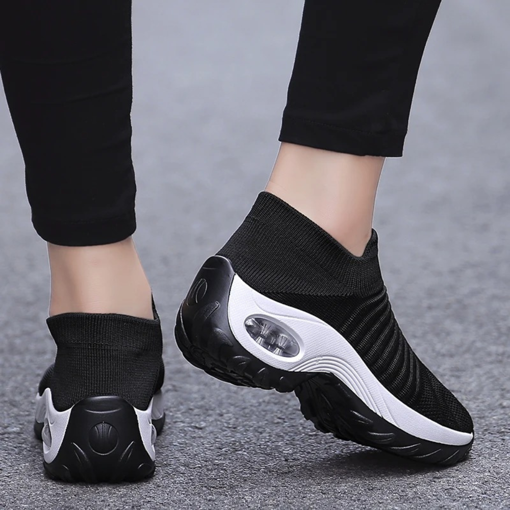 Supportive shoes with arch support