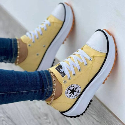 Supportive women's sneakers