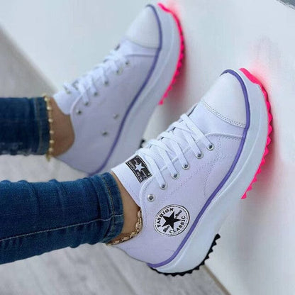 Supportive women's sneakers