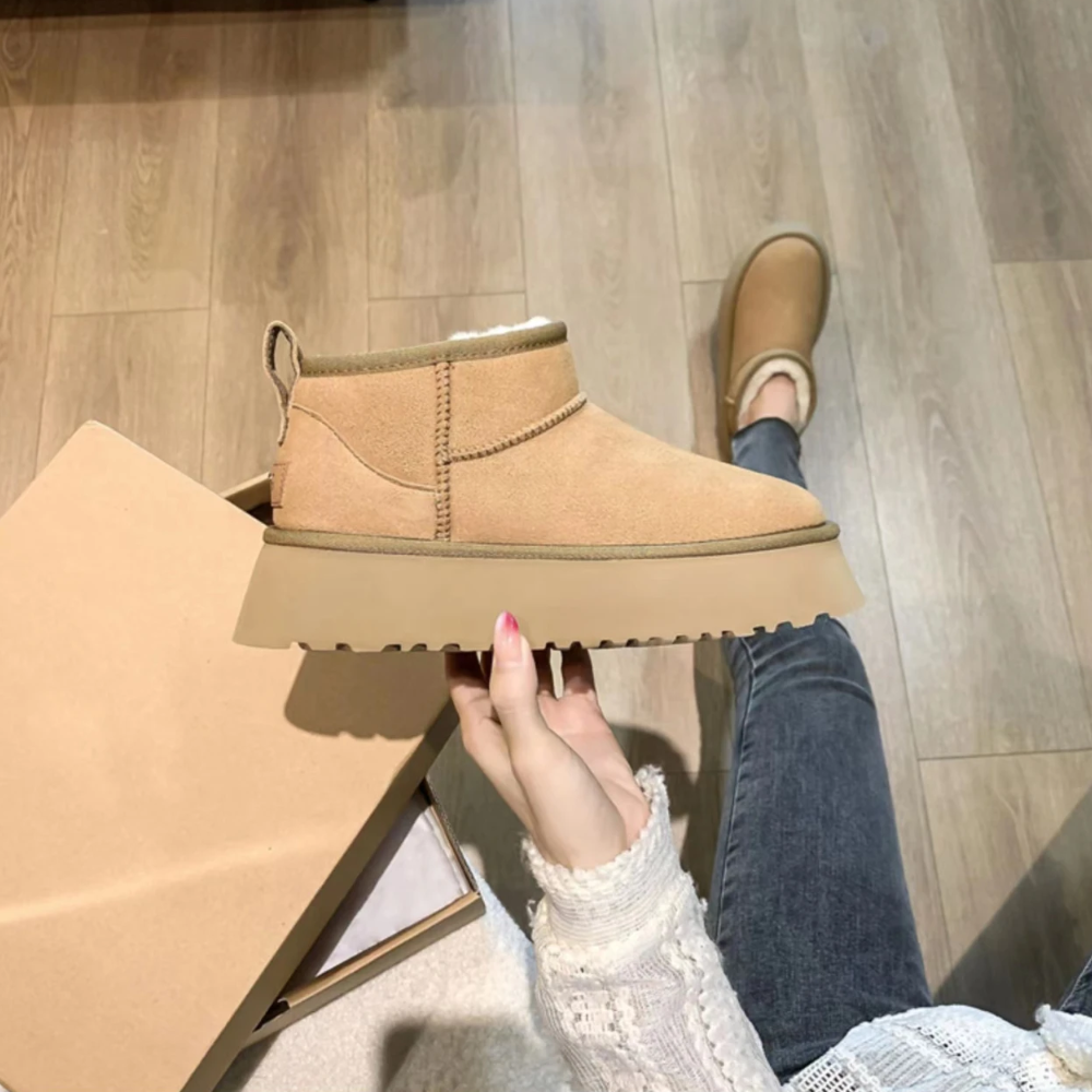 Pugg | Fluffy Mini Supportive Boots