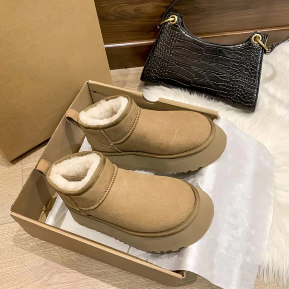 Pugg | Fluffy Mini Supportive Boots