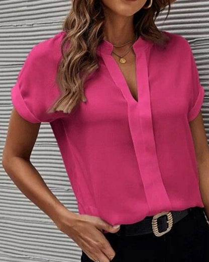Roos | Blouse with Short Sleeves and V-Neck