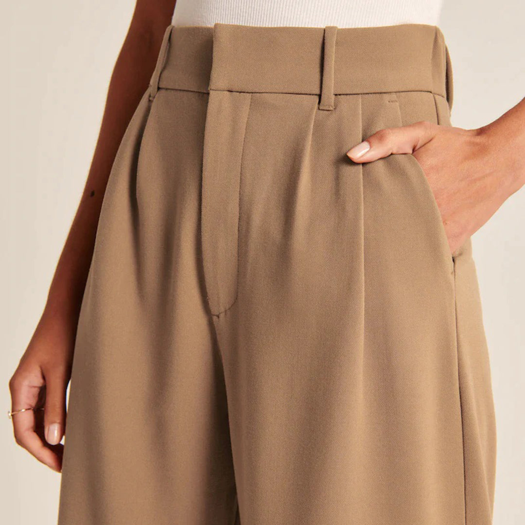 Roos | Stylish High-Waisted Trousers