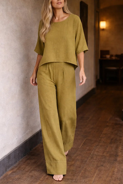 Linen Ladies' Set with Wide Trousers and Short Sleeves