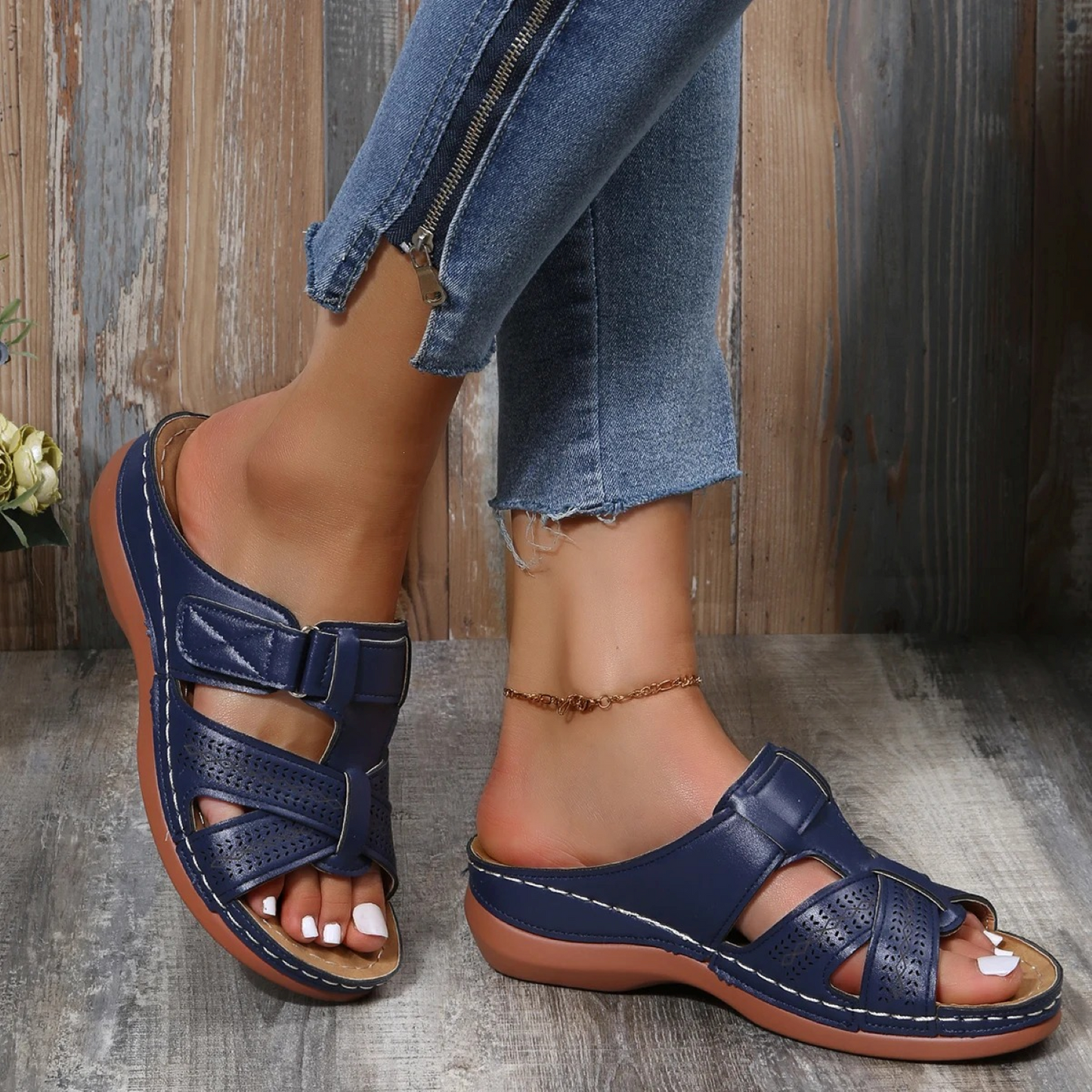 Sofie | Leather ladies' sandals with open toe