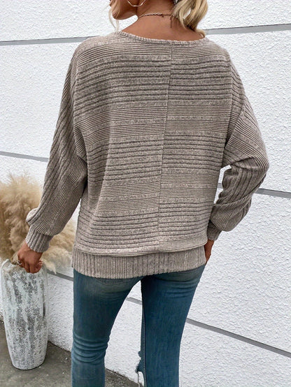 Sophie | Plain casual pullover with round neck and wide sleeves