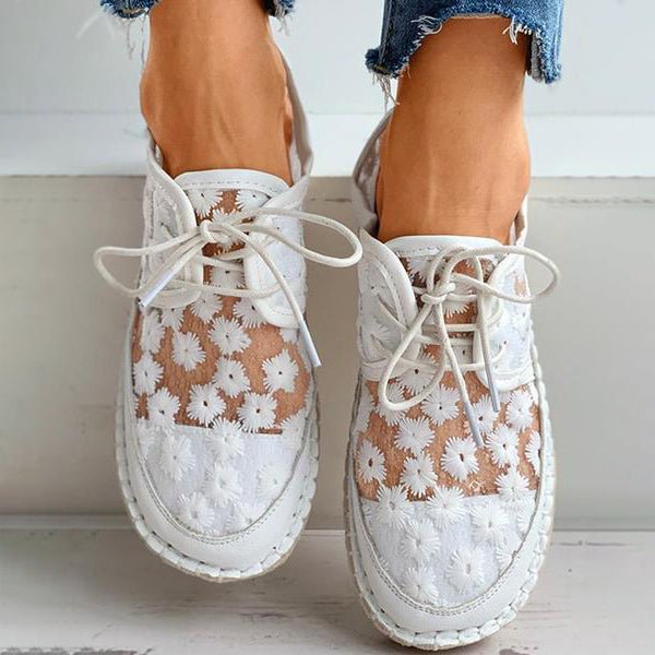 Sophie | Airy shoe with floral pattern