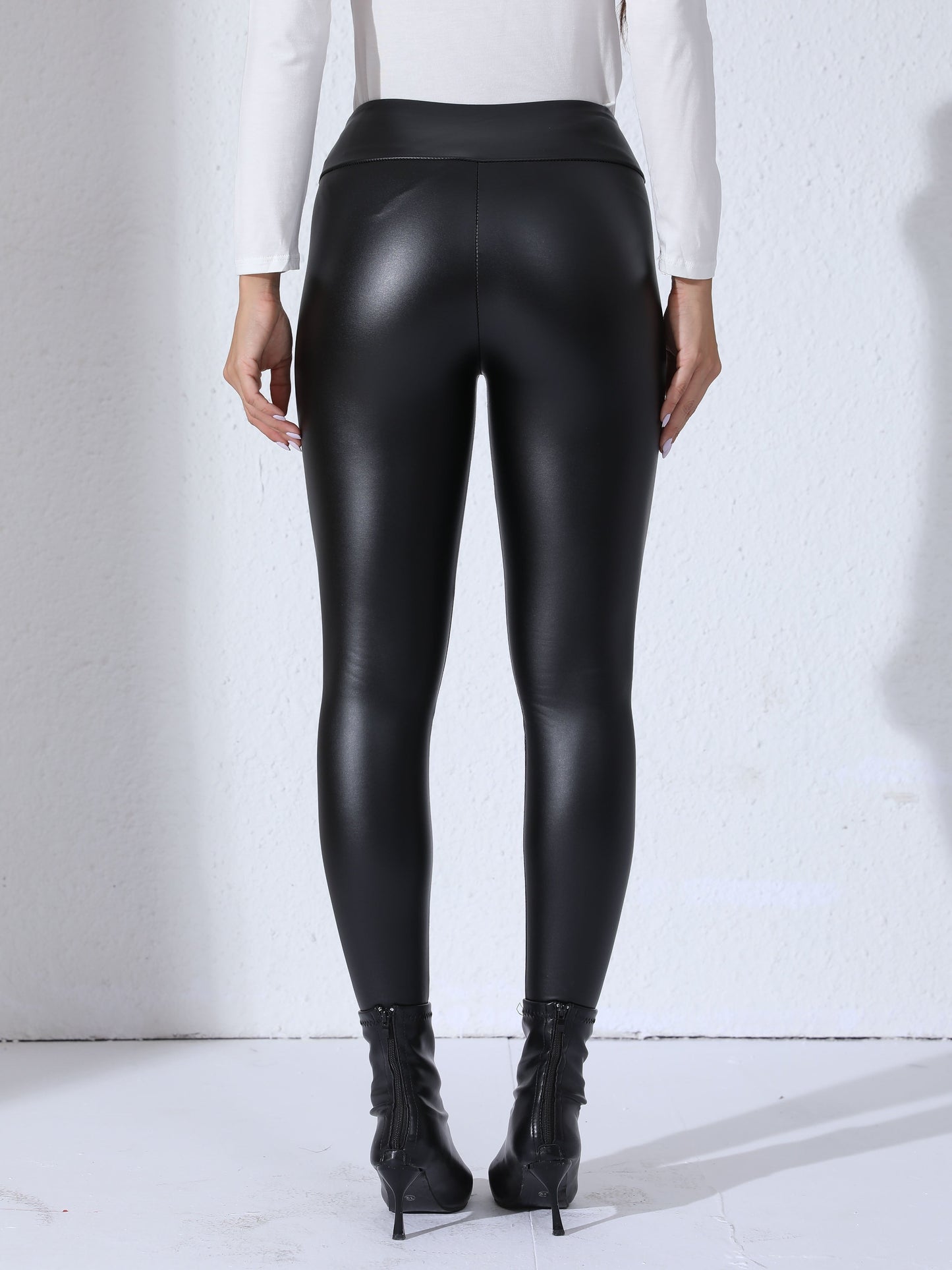 Sophie | PU Leather Outdoor Sport Leggings