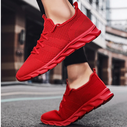 Sports Shoes with Responsive Heel Cushioning