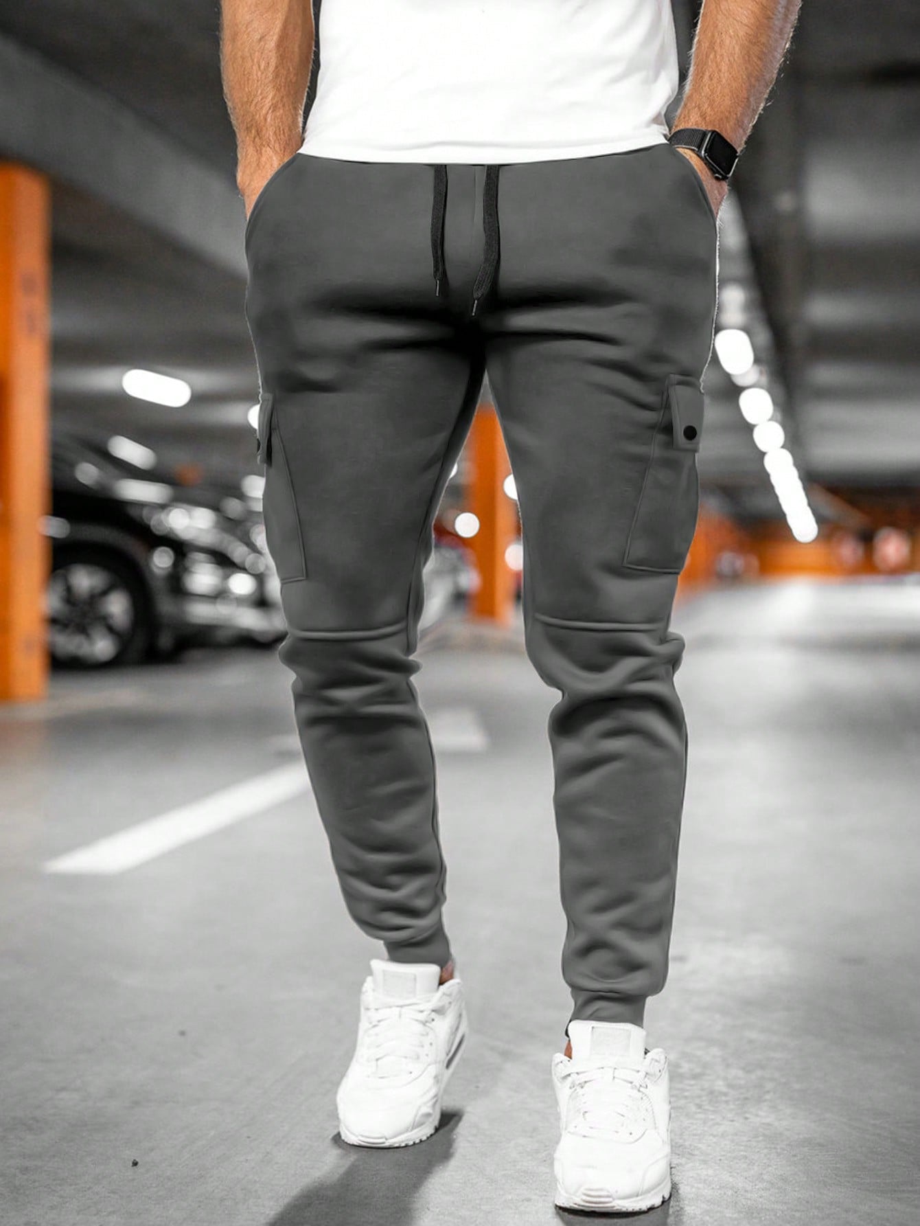 Tom | Men's Jogging Trousers with Turn-Up Pocket