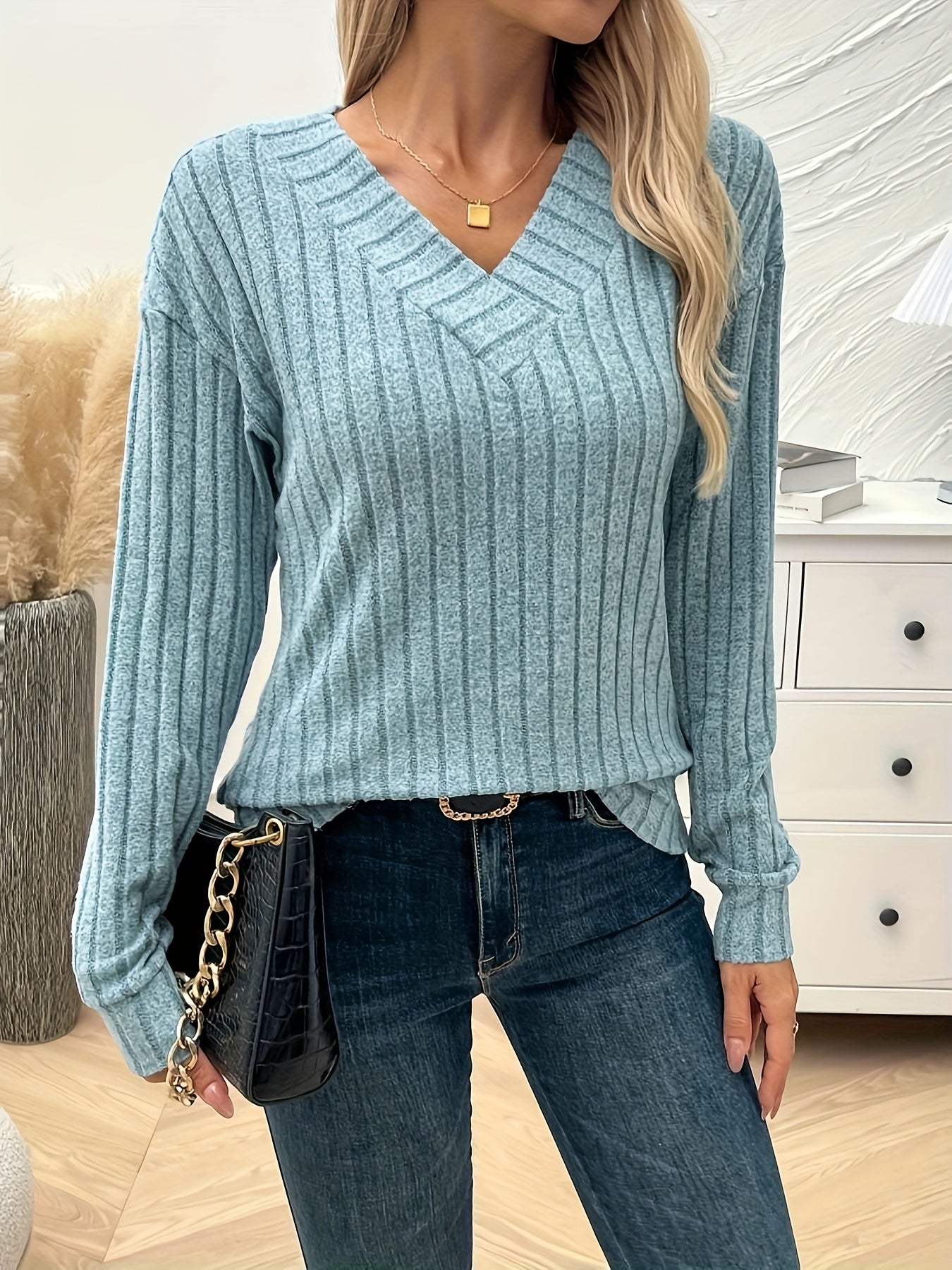 Vera | Plain Colour V-Neck Long Sleeve T-Shirt