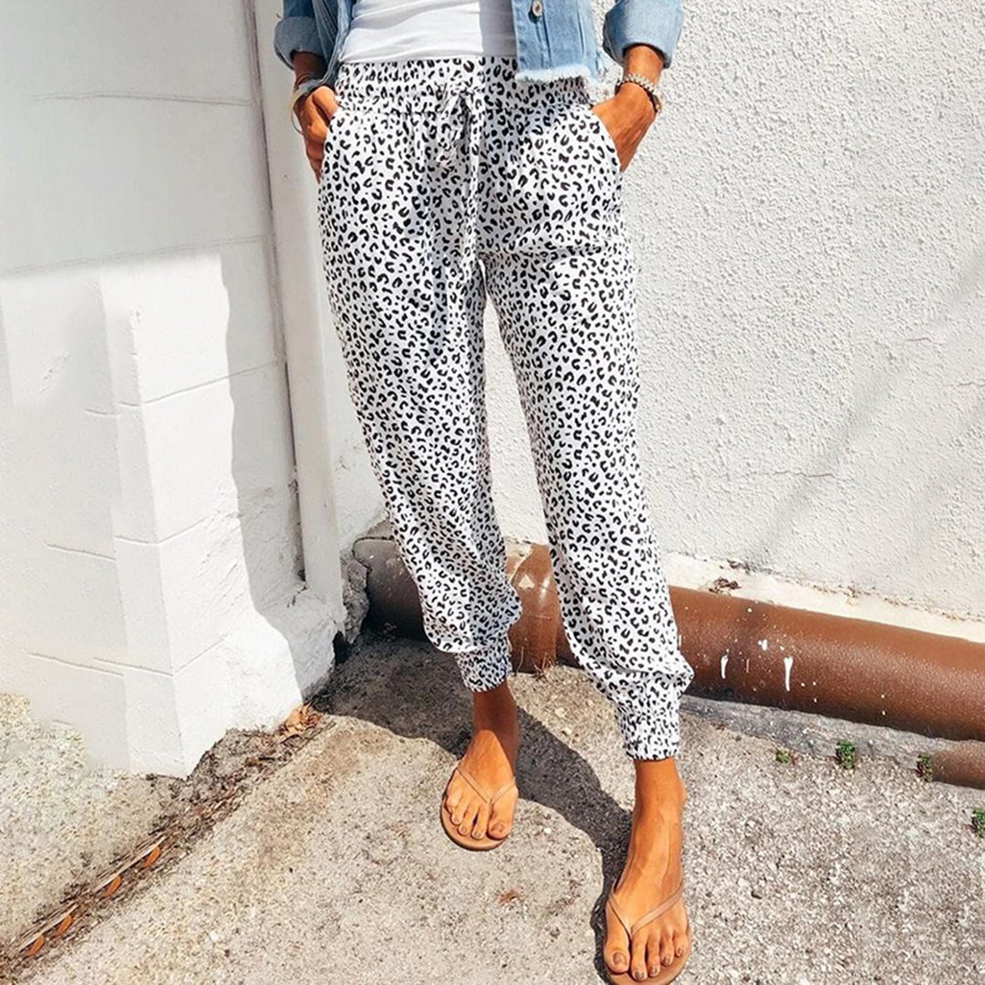 Xandra | Ladies' Trousers with Leopard Print